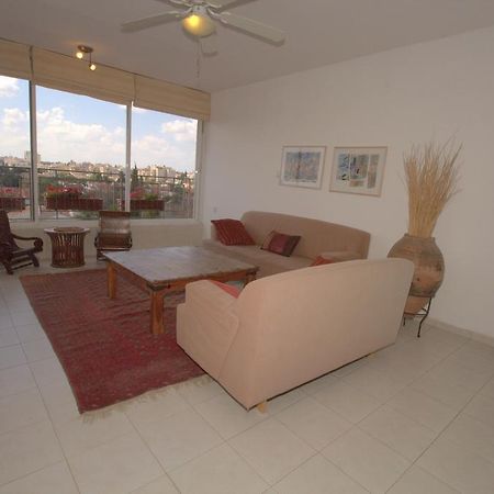 Kfar Saba View Apartment Pokoj fotografie